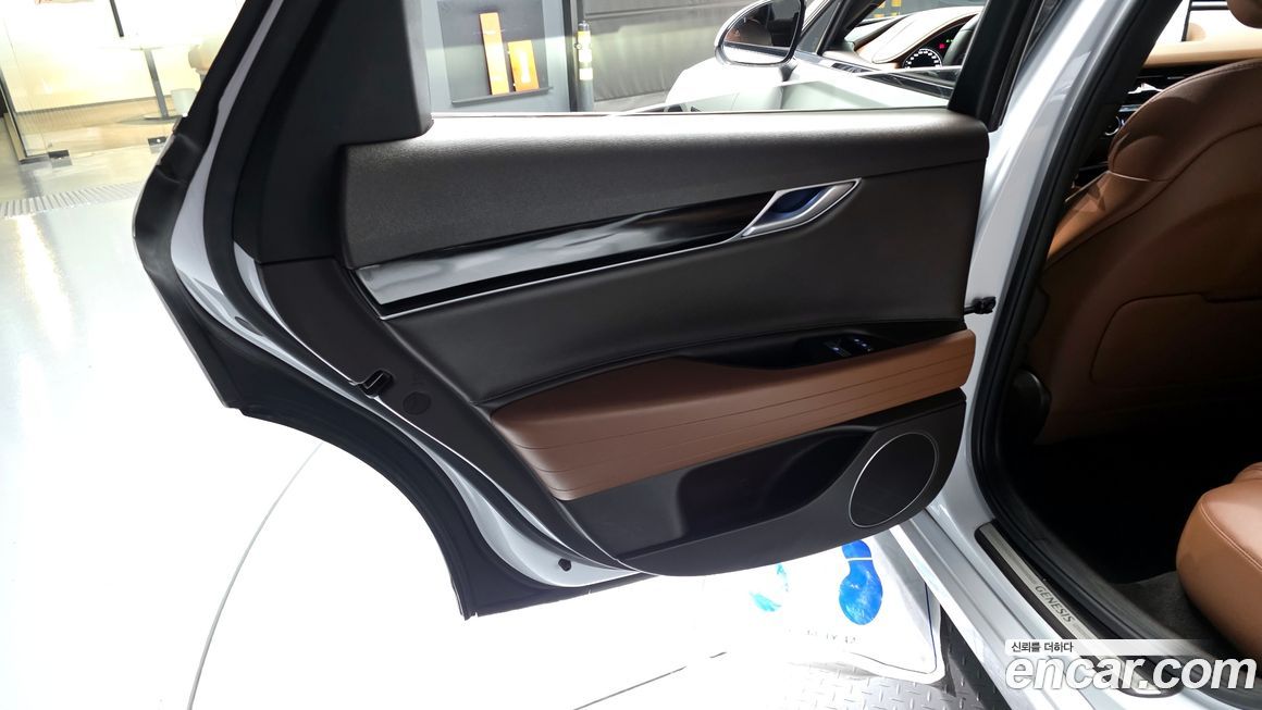 Genesis G80 2022