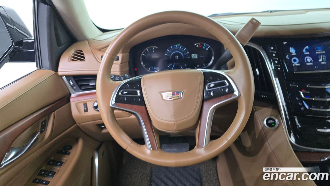 Cadillac Escalade 2016