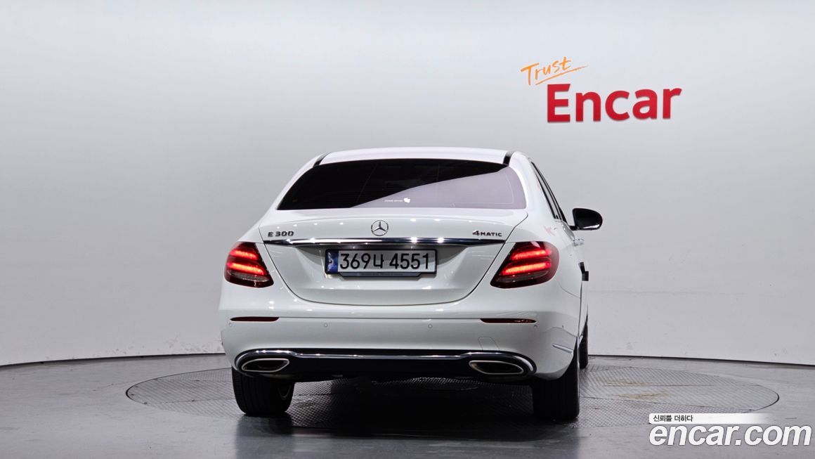 Mercedes-Benz E-Class 2020