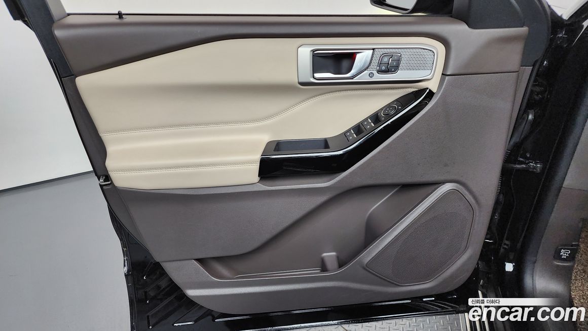 Ford Explorer 2021
