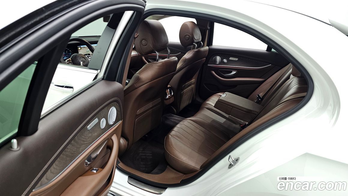 Mercedes-Benz E-Class 2020