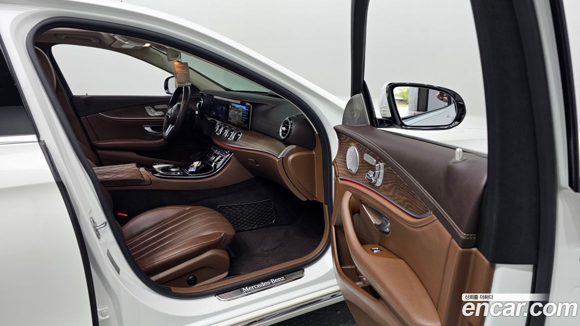 Mercedes-Benz E-Class 2020