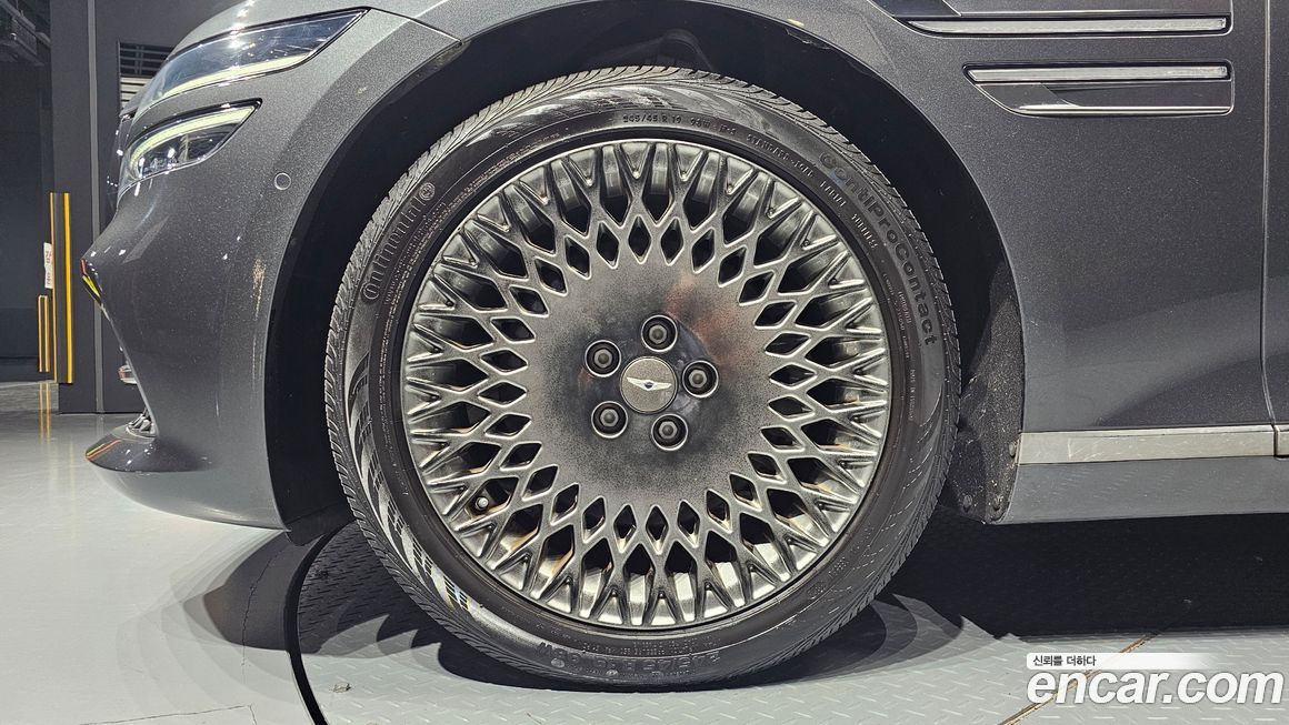 Genesis G80 2021