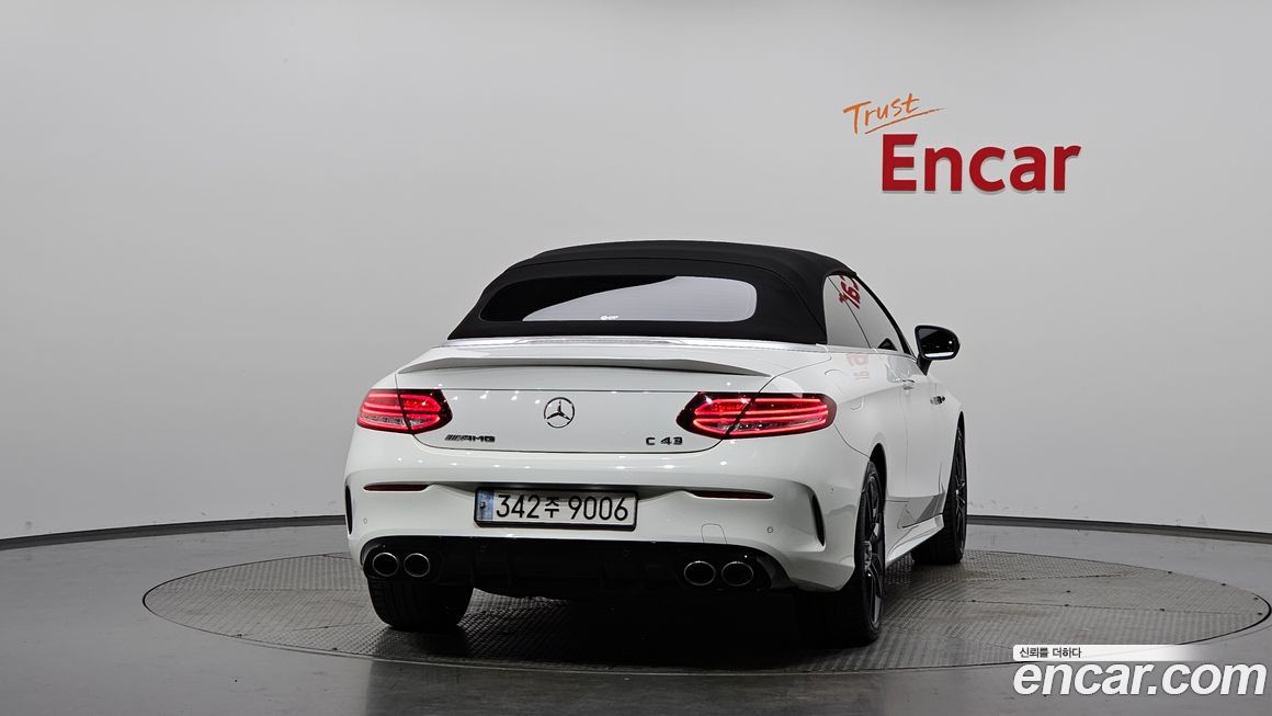Mercedes-Benz C-Class 2019