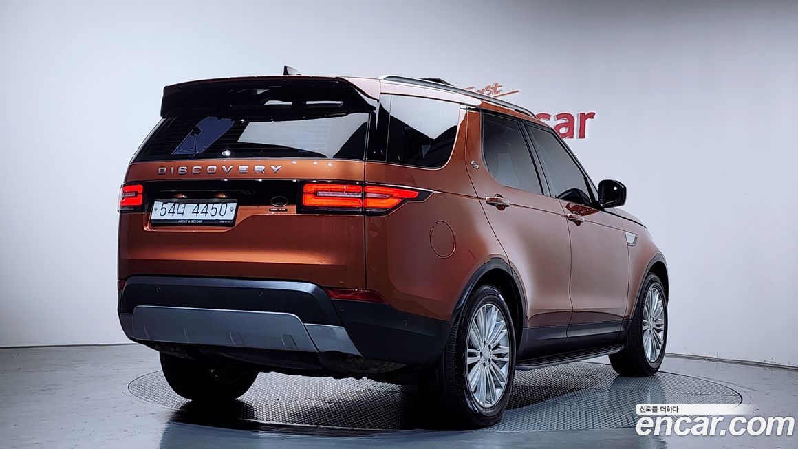 Land Rover Discovery 2019
