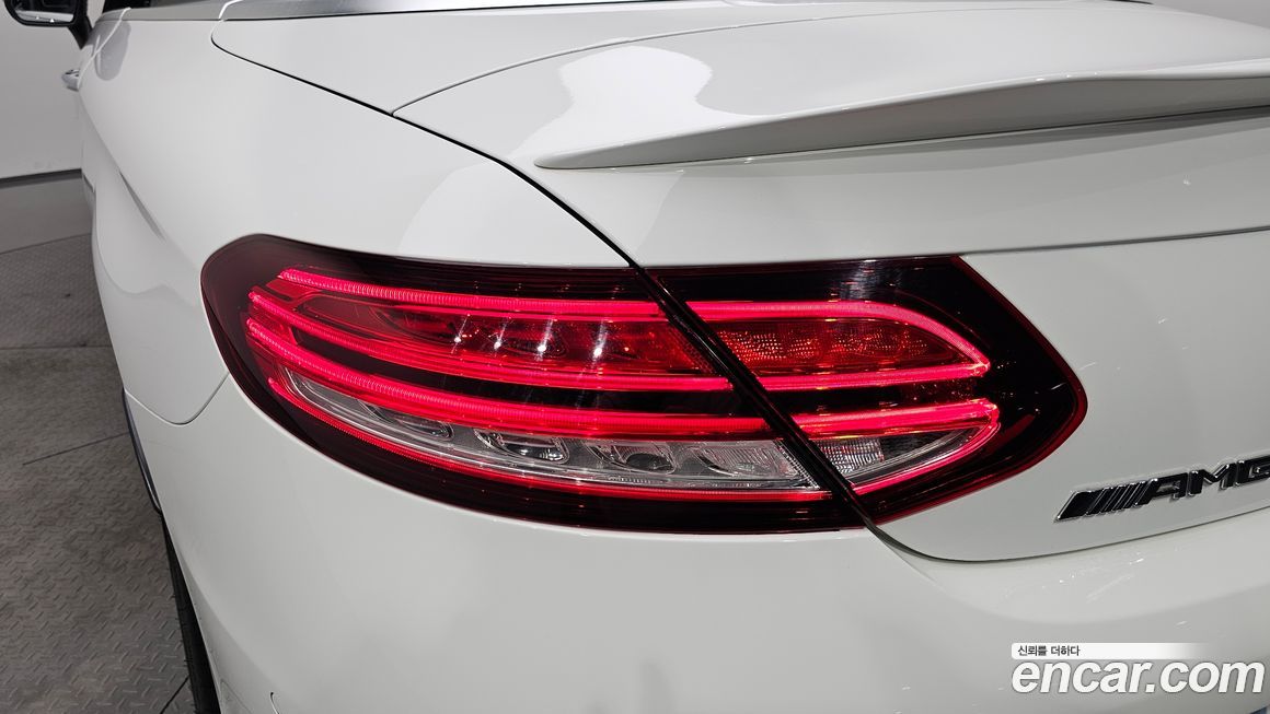Mercedes-Benz C-Class 2019