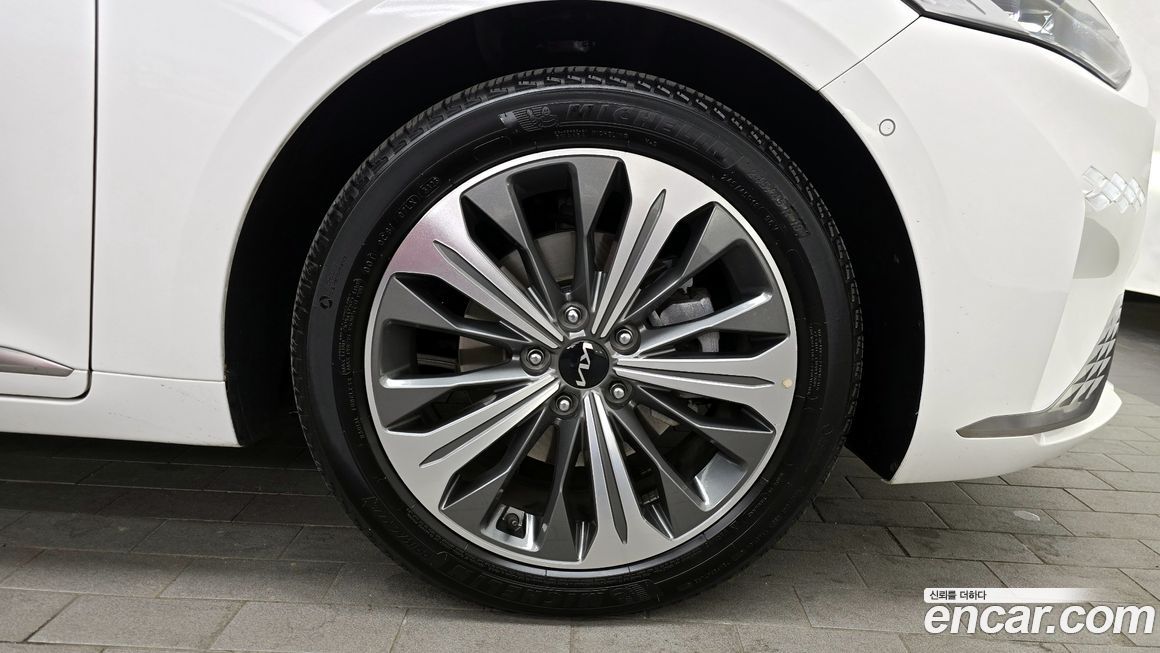 Kia K8 2024