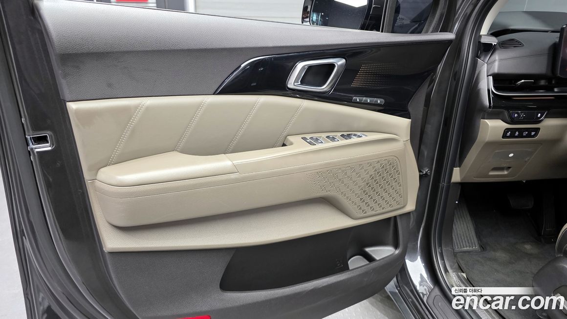 Kia Canival 2025