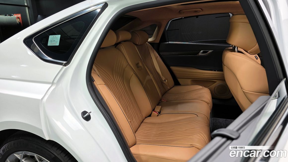 Genesis G80 2023