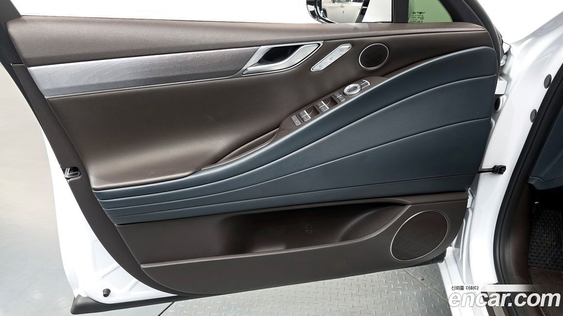 Genesis G80 2023