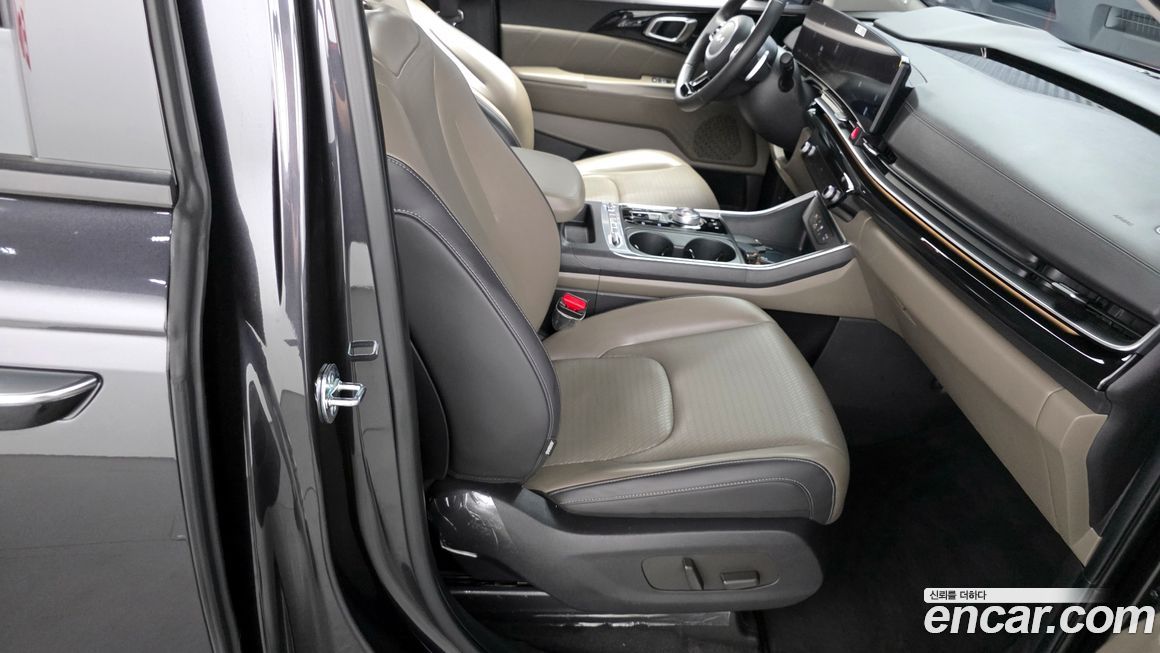 Kia Canival 2025