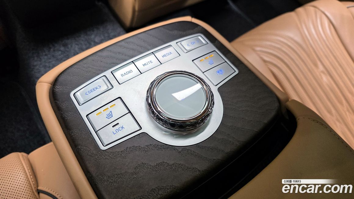 Genesis G80 2023