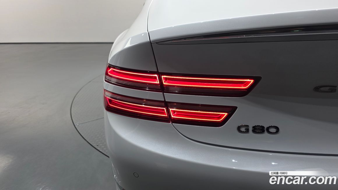 Genesis G80 2023