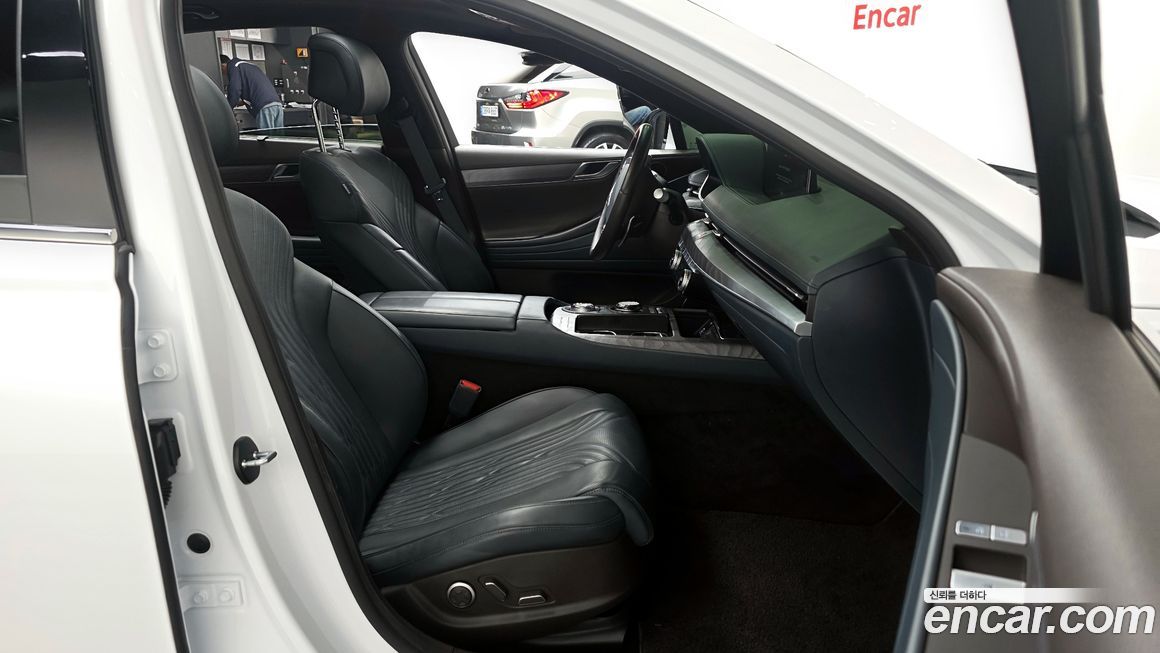 Genesis G80 2023