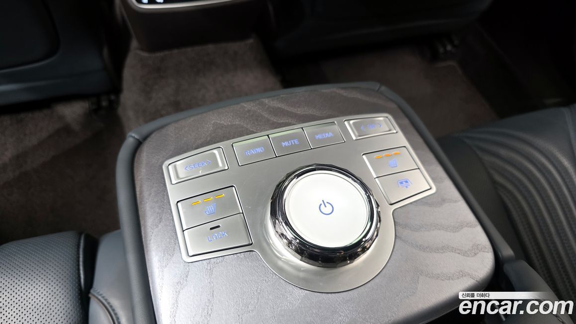 Genesis G80 2023