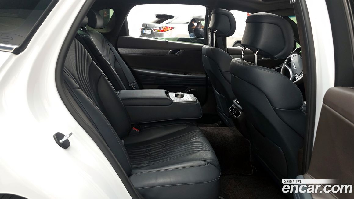 Genesis G80 2023