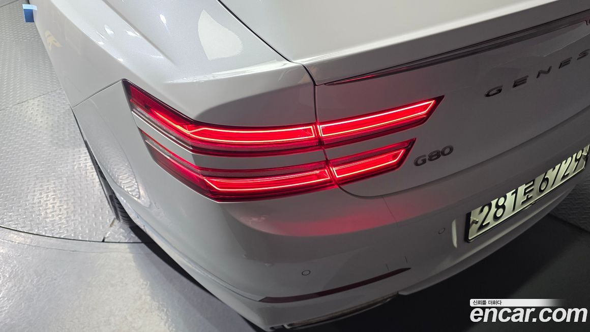 Genesis G80 2021