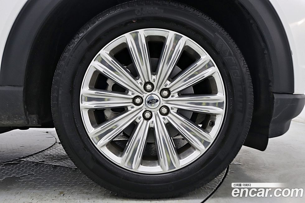 Ford Explorer 2023