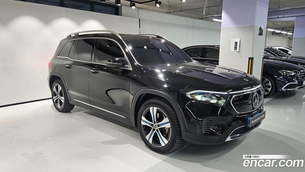 Mercedes-Benz EQB 2023