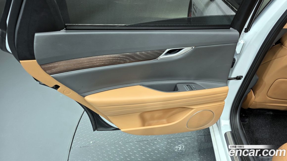 Genesis G80 2023