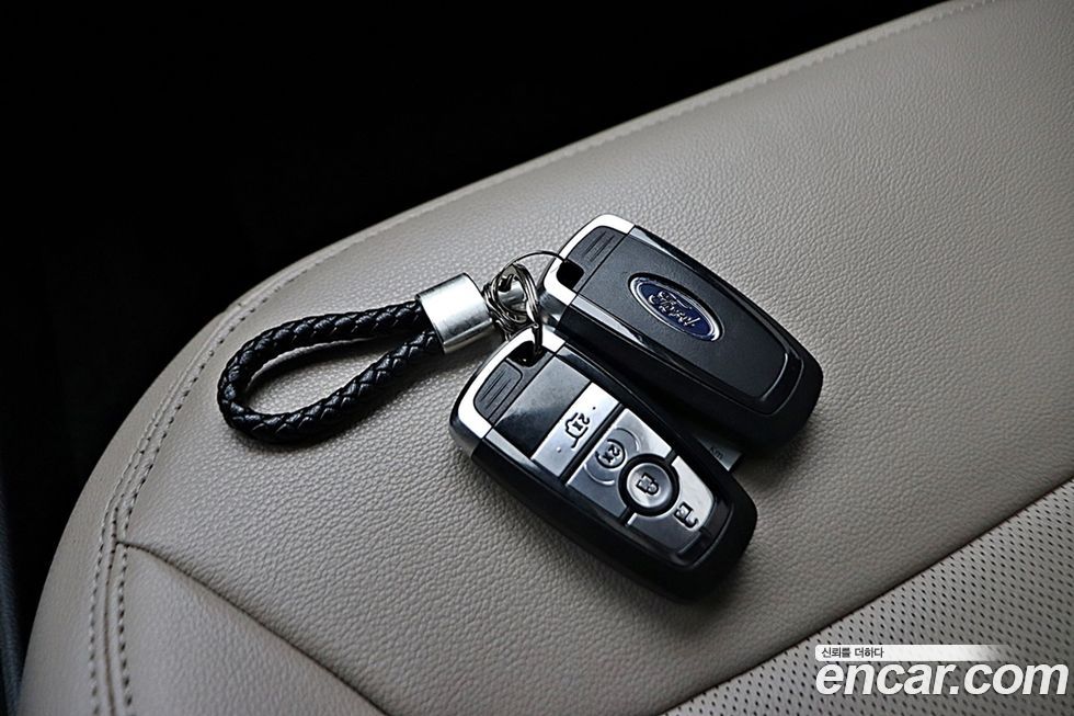 Ford Explorer 2023
