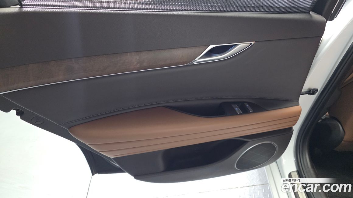Genesis G80 2021