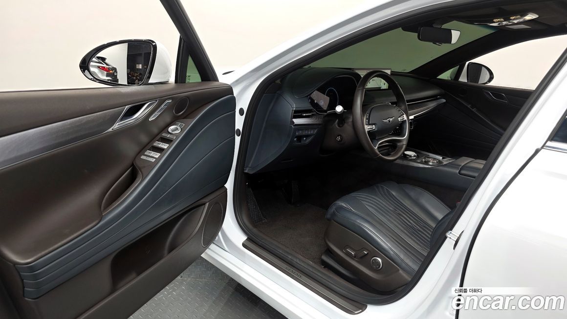 Genesis G80 2023