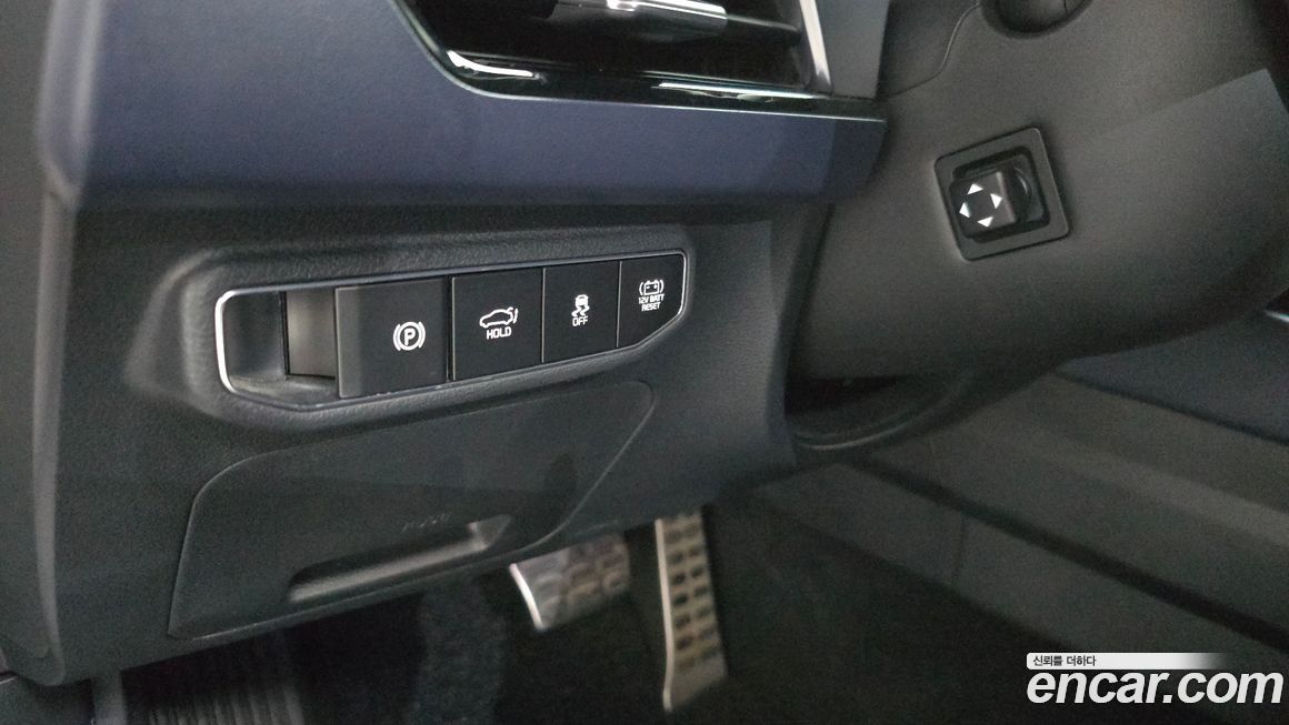 Kia K8 2025