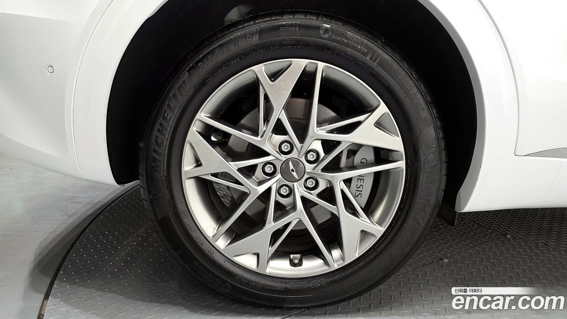 Genesis GV70 2023