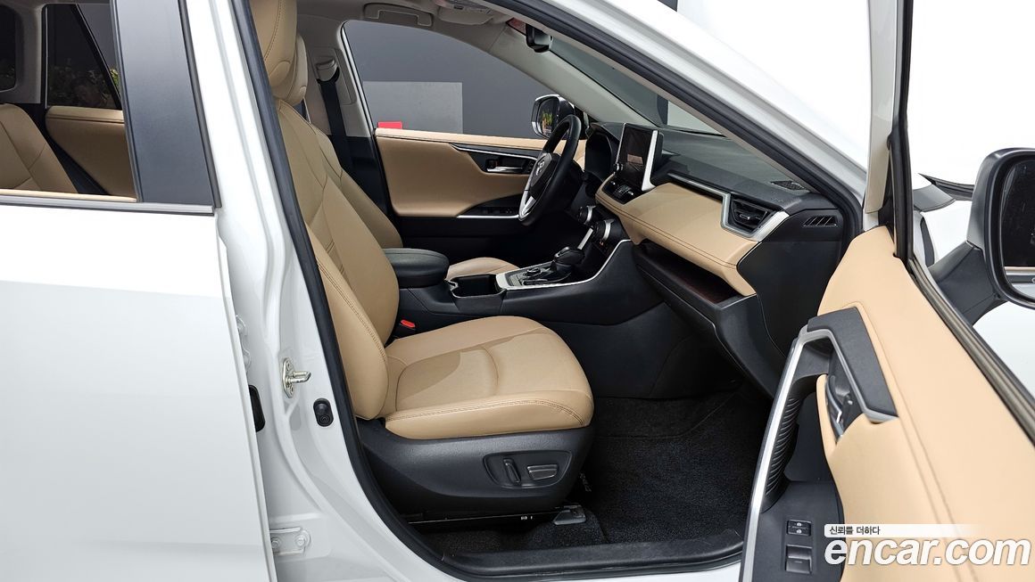 Toyota RAV4 2024