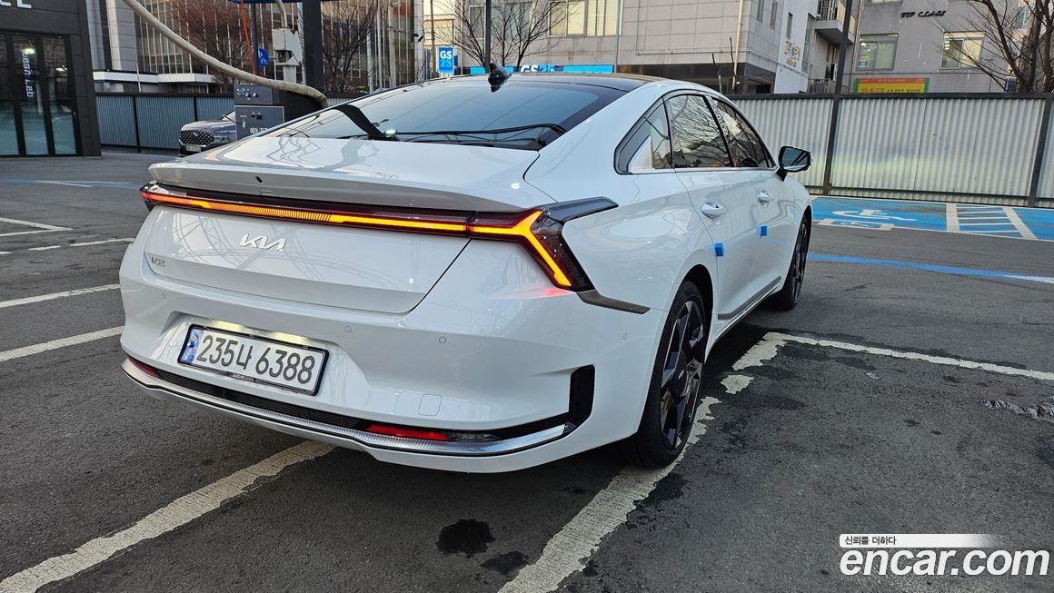 Kia K8 2025