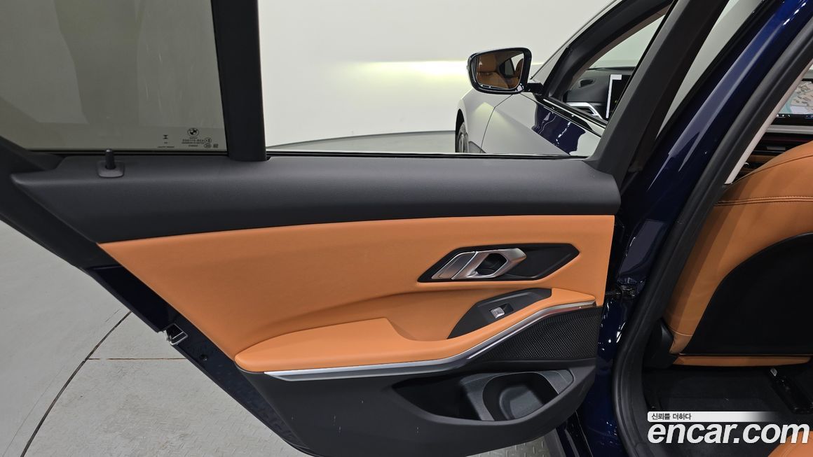 BMW 3-Series 2025