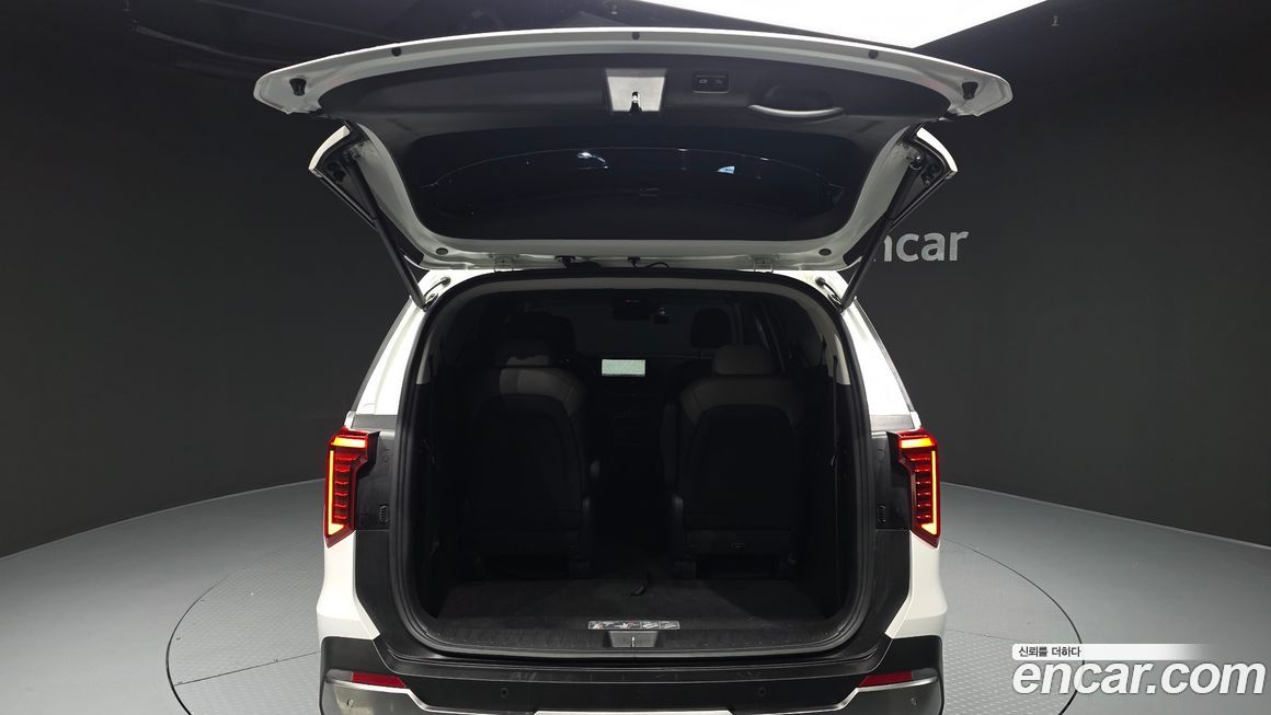 Kia Canival 2024