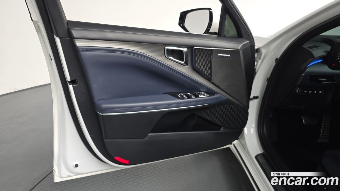 Kia K8 2025