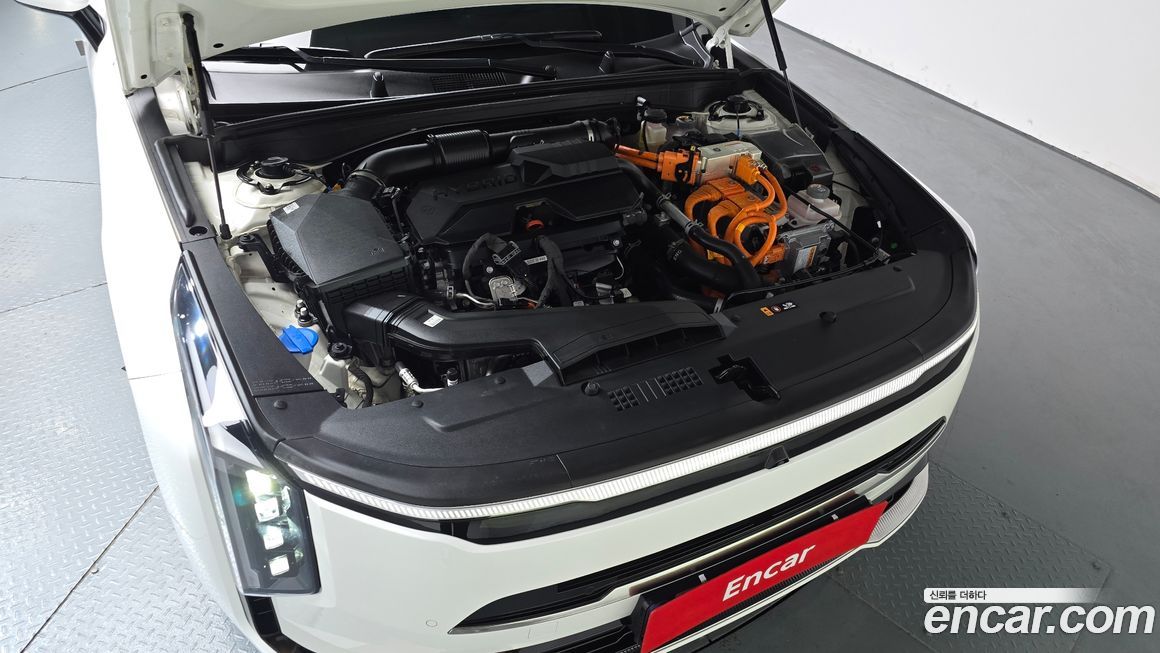 Kia K8 2025