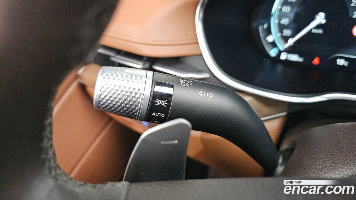 Genesis G80 2023
