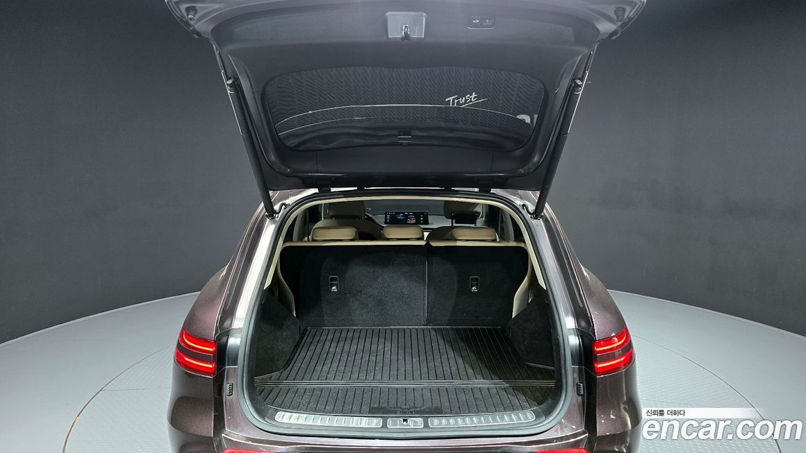 Genesis GV70 2023