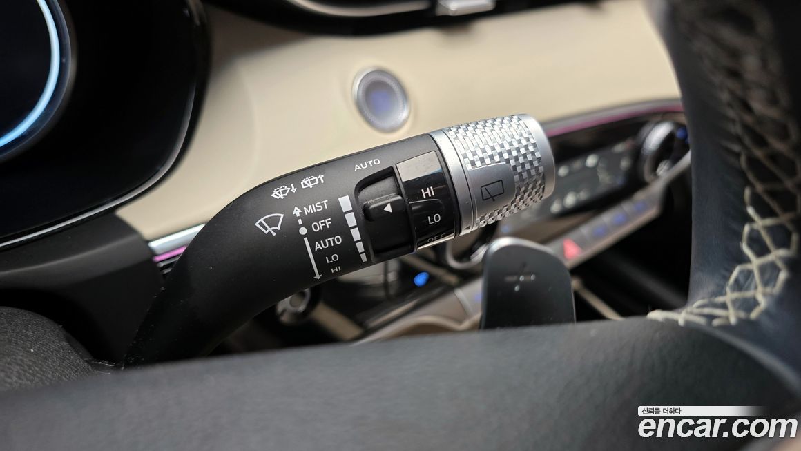 Genesis GV70 2023