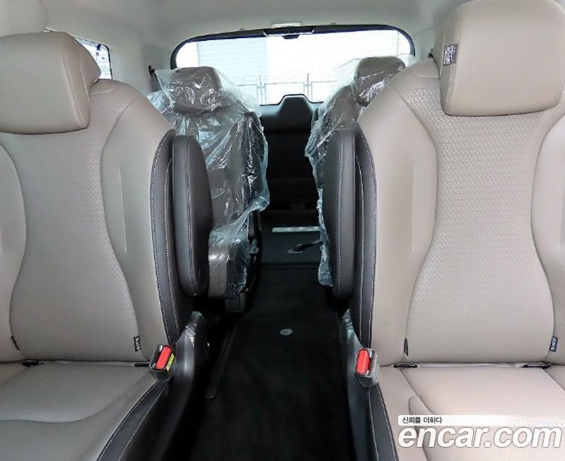 Kia Canival 2025