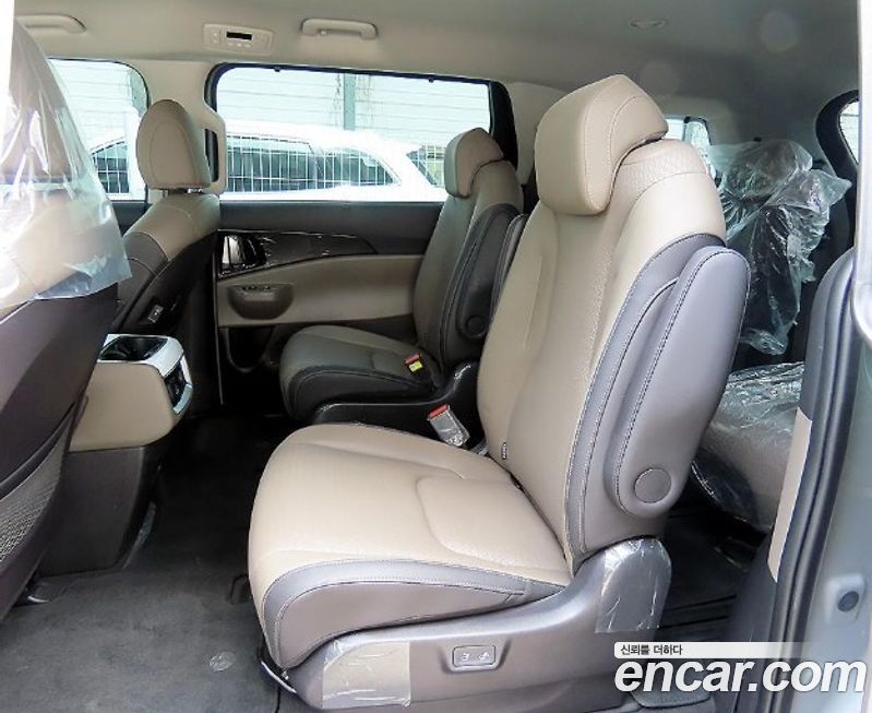 Kia Canival 2025
