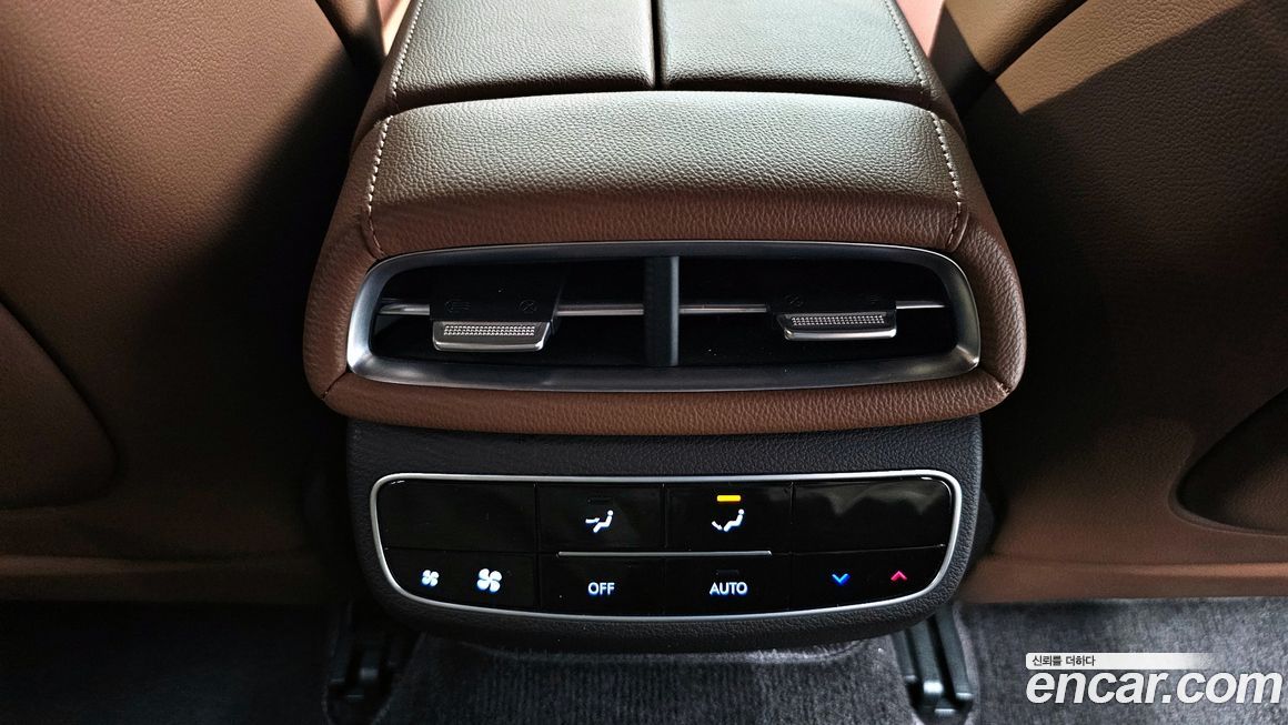 Genesis G80 2023
