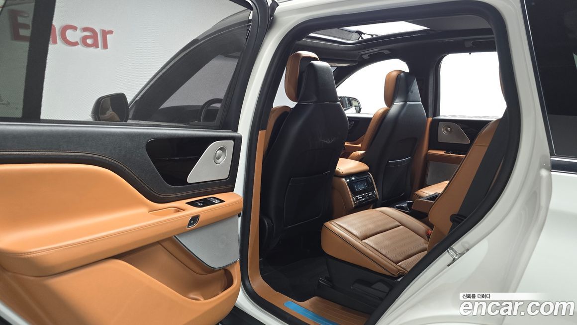 Lincoln Aviator 2023