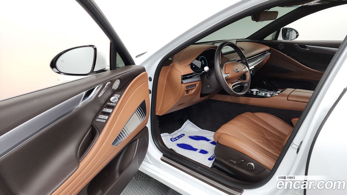 Genesis G80 2023