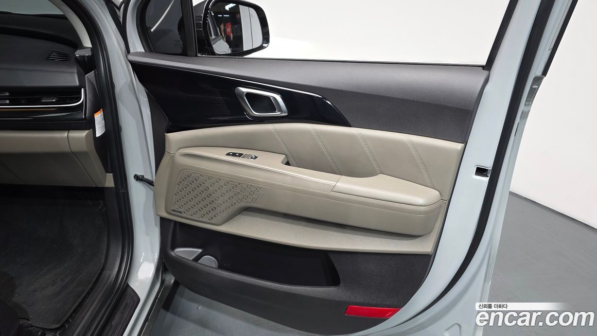 Kia Canival 2024