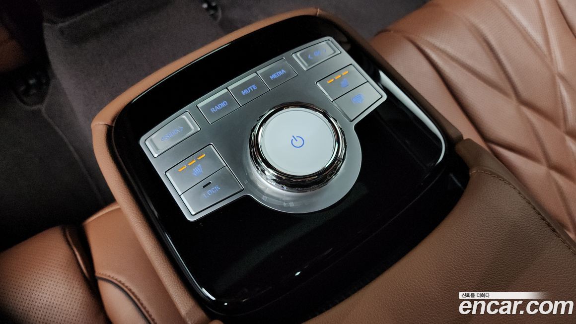 Genesis G80 2023
