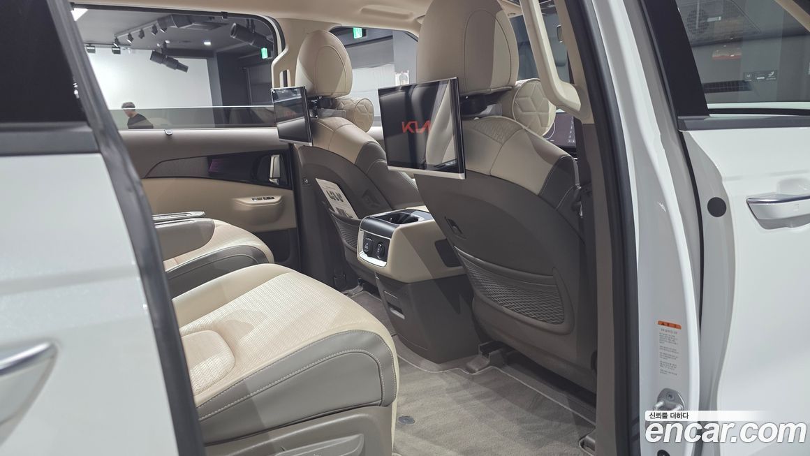 Kia Canival 2025