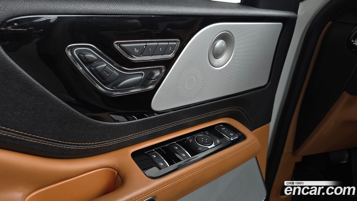 Lincoln Aviator 2023