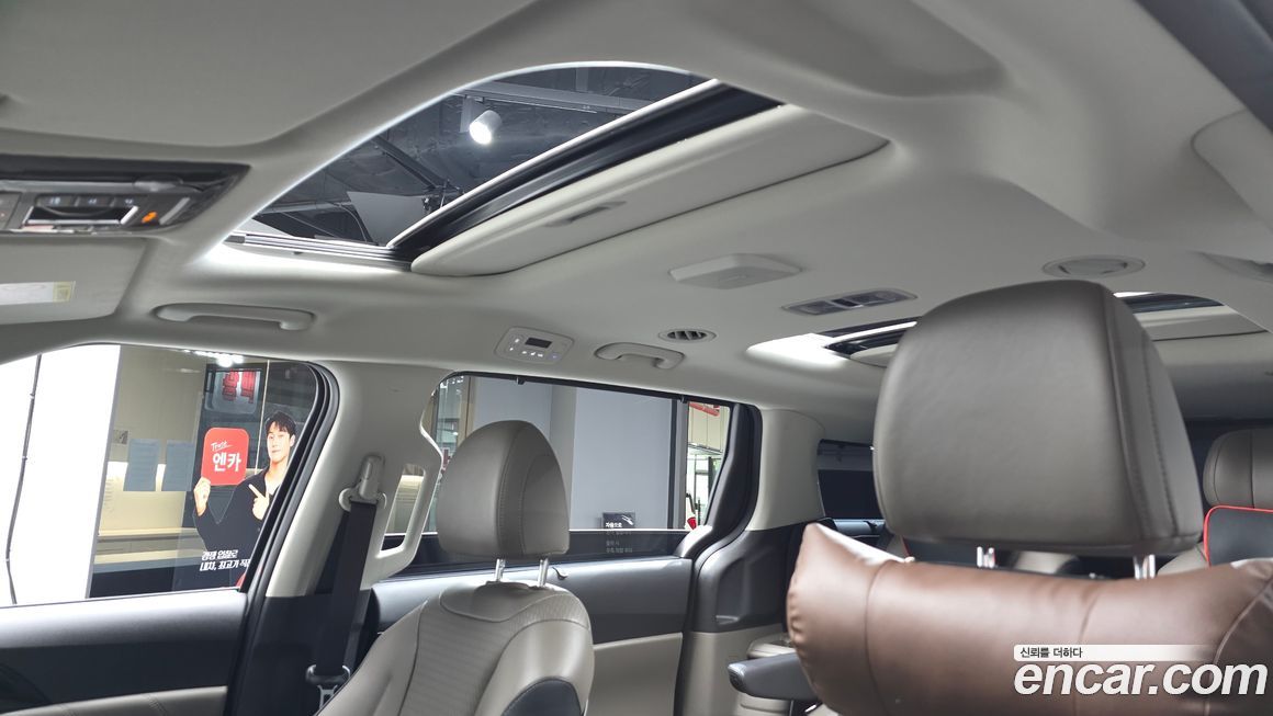 Kia Canival 2024