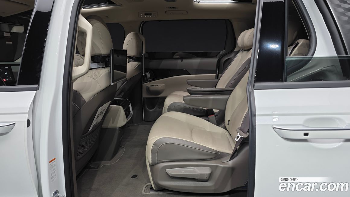 Kia Canival 2025