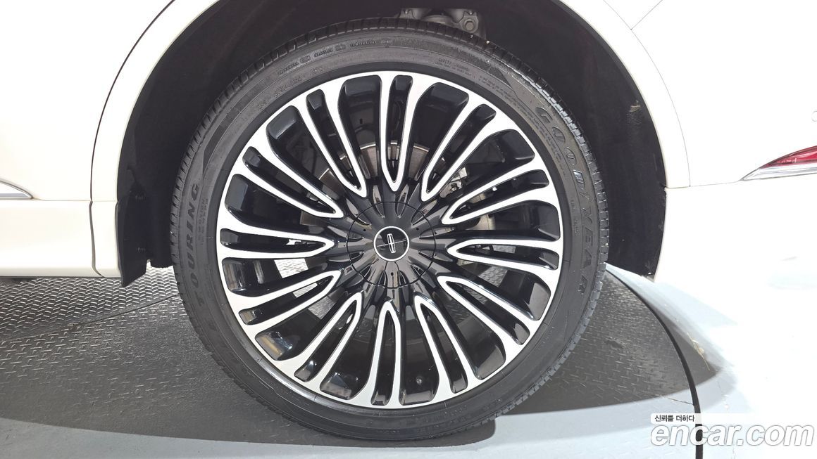 Lincoln Aviator 2023